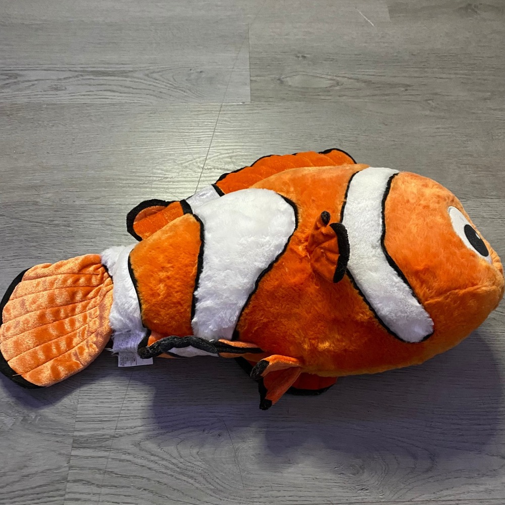 Disney Finding Nemo Plush Toy Kids 19 Inch Orange White Pixar‎ Clownfish Stuffed
